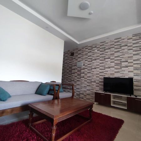 Red Rose City Apartment Wadi Musa Bagian luar foto