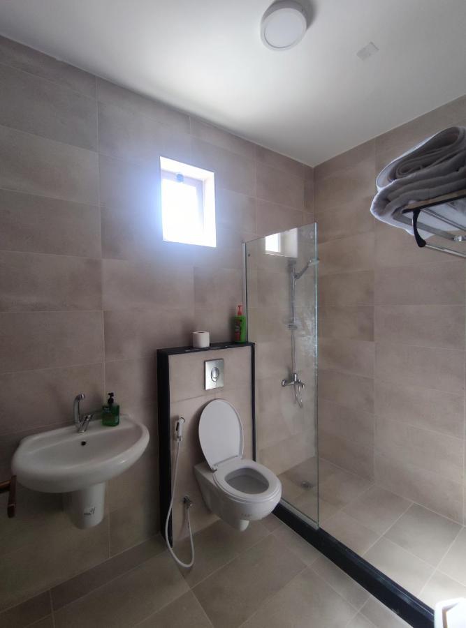 Red Rose City Apartment Wadi Musa Bagian luar foto
